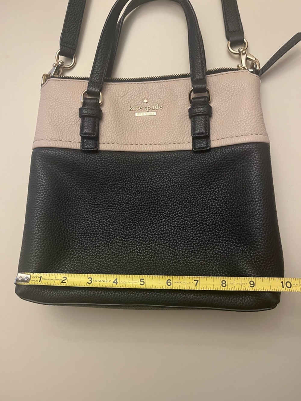 kate spade Two-Tone Black and Cream Crossbody Bag - Picture 9 of 10